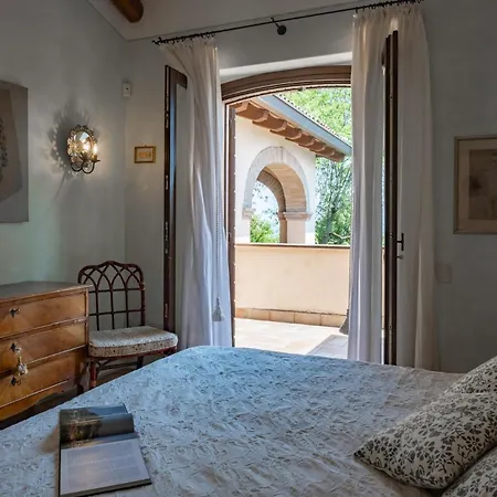 ヴィラ Dolce Collina 10, Emma *