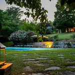 Dolce Collina 10, Emma Cesena