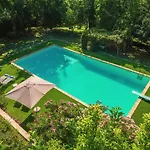 Dolce Collina 10, Emma