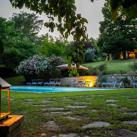 Dolce Collina 10, Emma Cesena