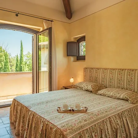 Dolce Collina 10, Emma Villa