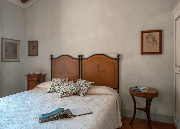 Dolce Collina 10, Emma Villa Cesena