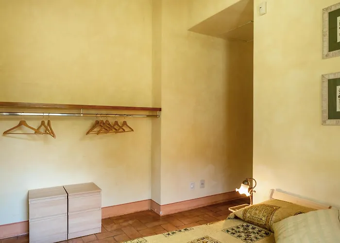 Dolce Collina 10, Emma *