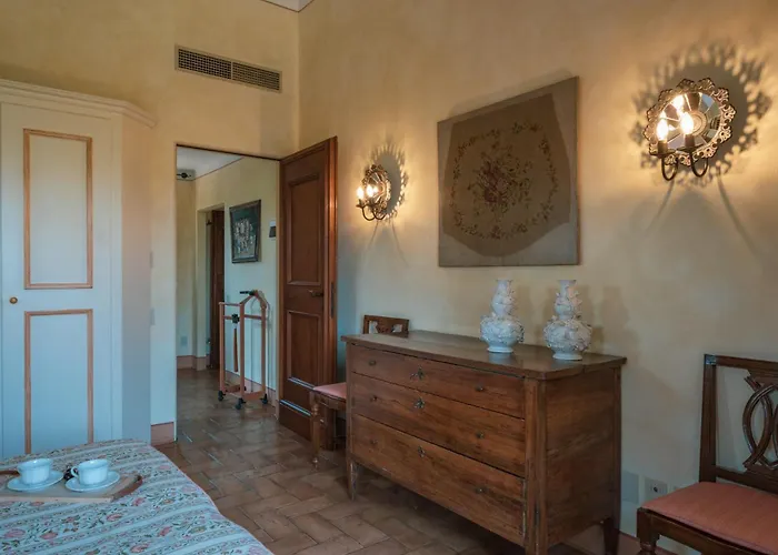 Вилла Dolce Collina 10, Emma