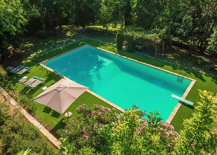 Dolce Collina 10, Emma