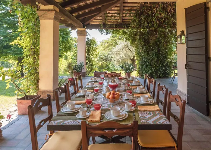 Dolce Collina 10, Emma Cesena