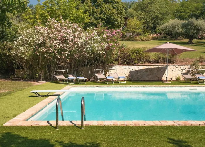 Dolce Collina 10, Emma Вилла